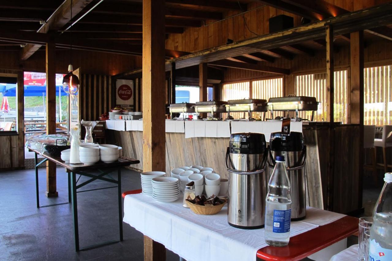 Hotel Cafe Seeblick Filzbach Bagian luar foto