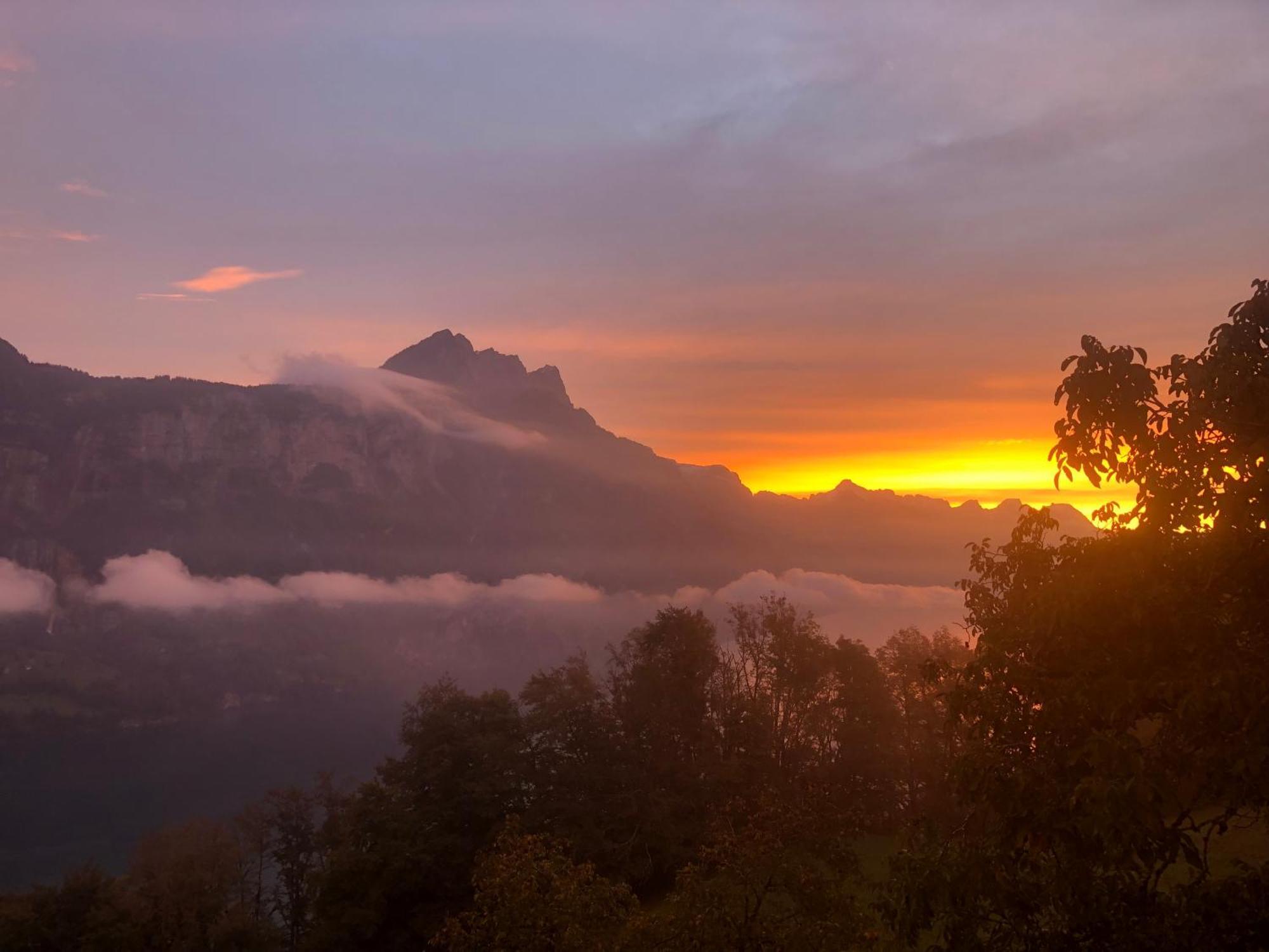 Hotel Cafe Seeblick Filzbach Bagian luar foto